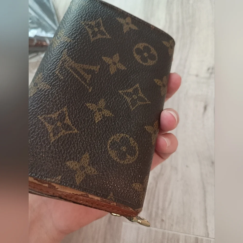 Louis Vuitton Monogram Porte Monnaie Tresor Wallet